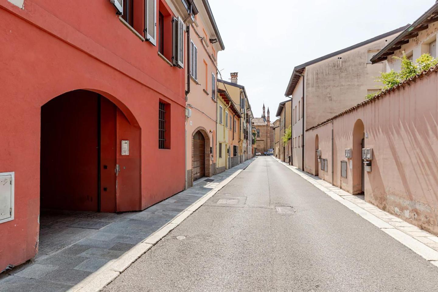 Piacenza Open Space 外观 照片